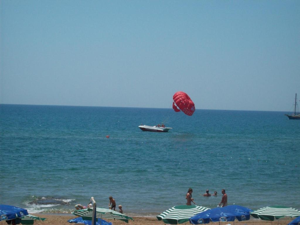 Hera Otel Side